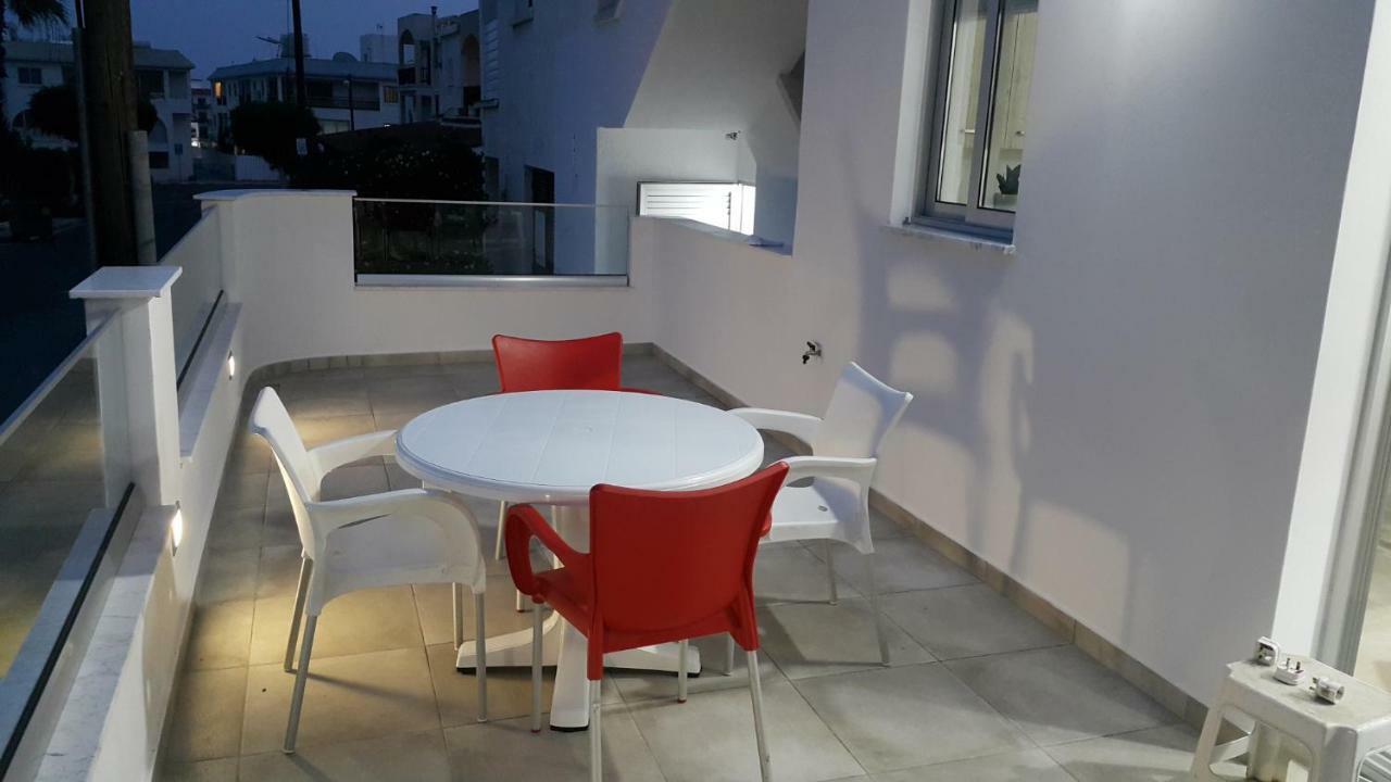 Chris'S Holiday Apt - Ayia Napa Agia Napa Exterior foto